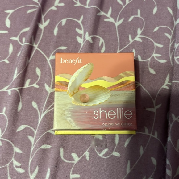 Benefit Blush (Shellie Warm Seashell) - Picture 2 of 2
